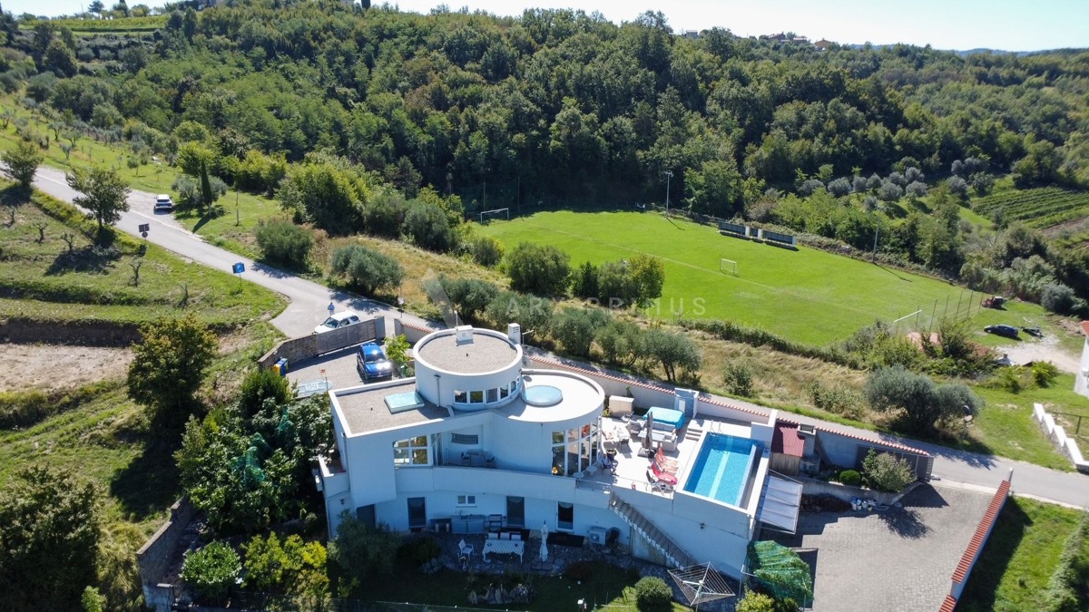 Jedinstvena vila sa prekrasnim pogledom na more, Momjan