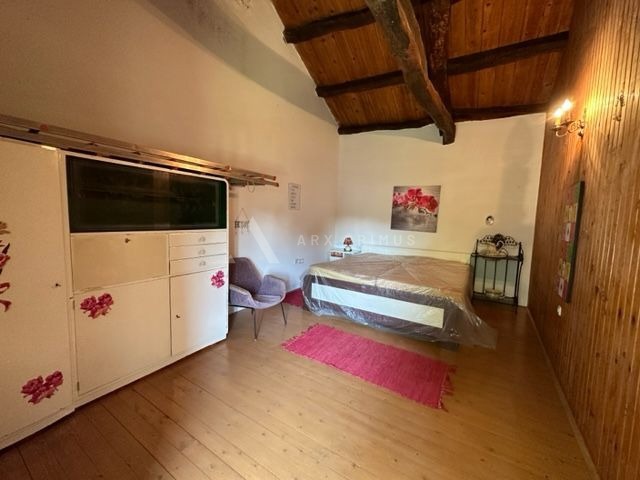 Istarska kamena kuća na mirnoj lokaciji, Dubci