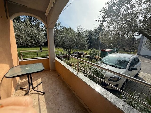 Prizemni stan u blizini mora, Zambratija, Umag