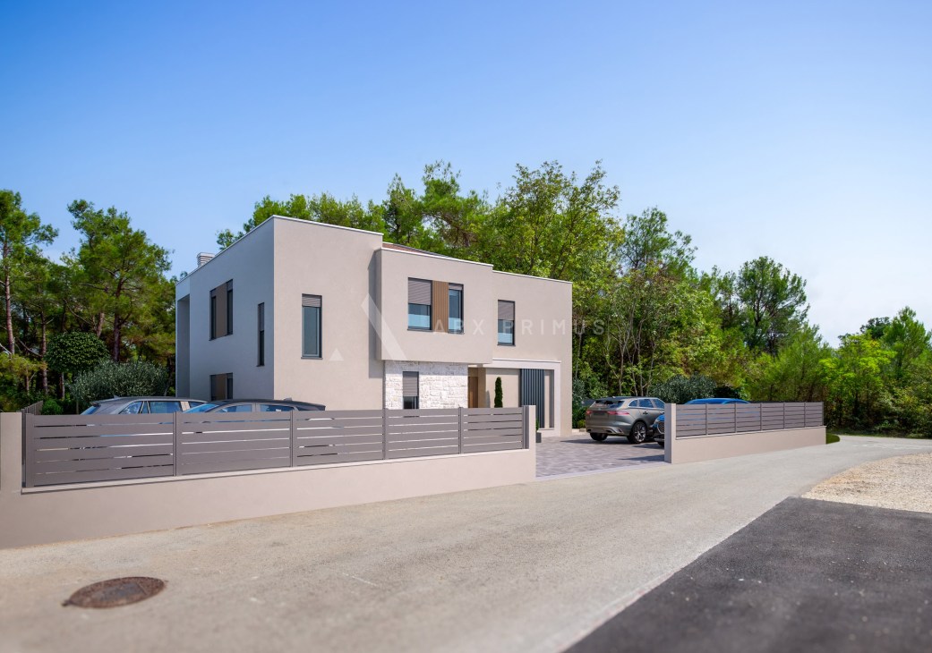 Moderna dvojna kuća s bazenom, Murine, Umag