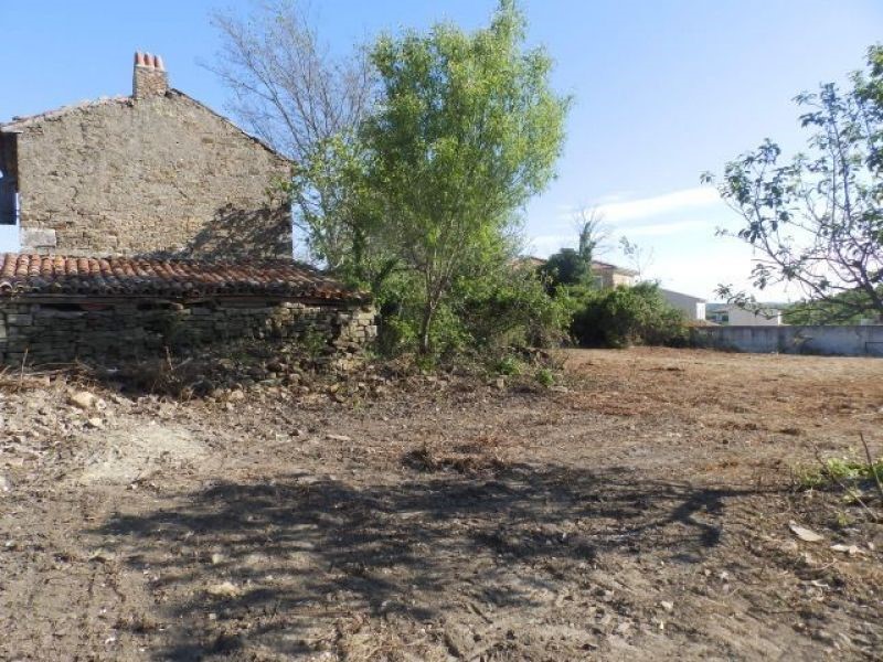 Vecchia casa di pietra istriana in Baredine, Buie