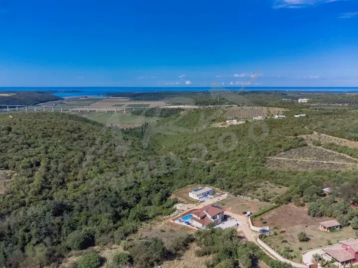 Villa in splendida posizione con vista mare aperta