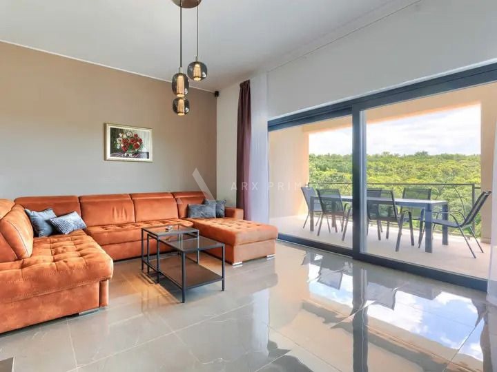 Vila na prekrasnoj lokaciji s otvorenim pogledom na more