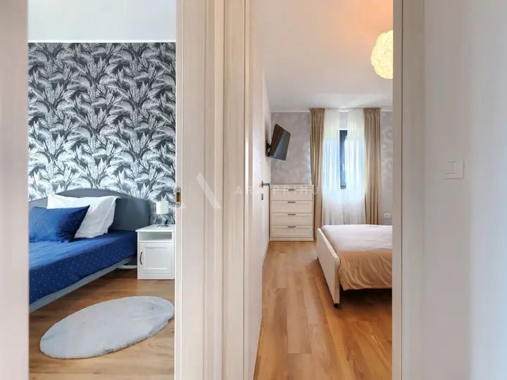 Vila na prekrasnoj lokaciji s otvorenim pogledom na more