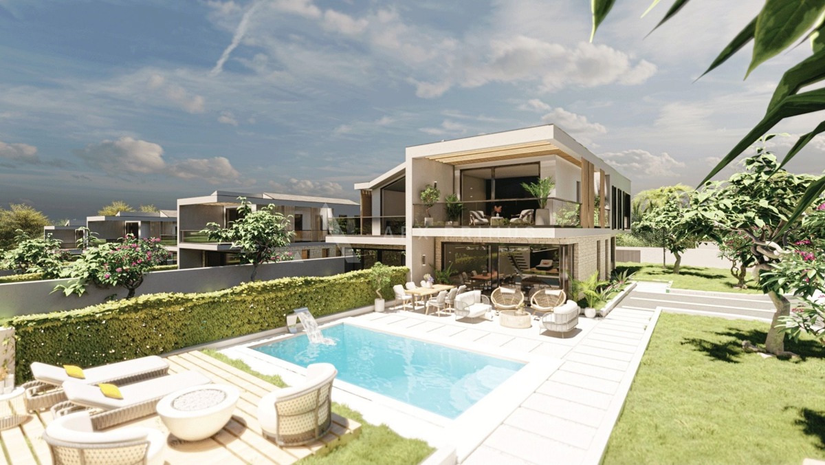 Vila moderne arhitekture s bazenom u blizini mora, Umag