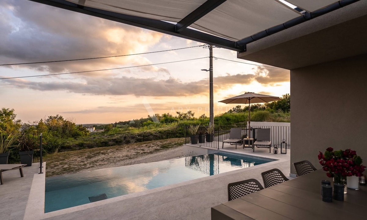 Villa moderna con piscina e vista mare - Krasica