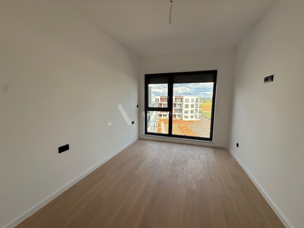 Dvosobni stan na super lokaciji u Umagu