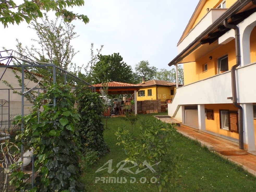 Samostojeća Kuća u okolici Umaga