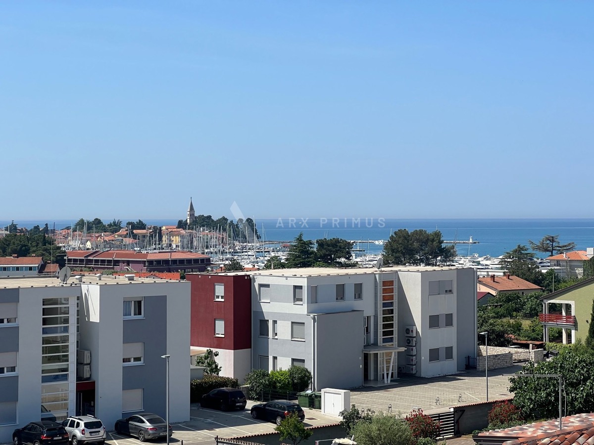 Stan s prekrasnim pogledom u Novigradu