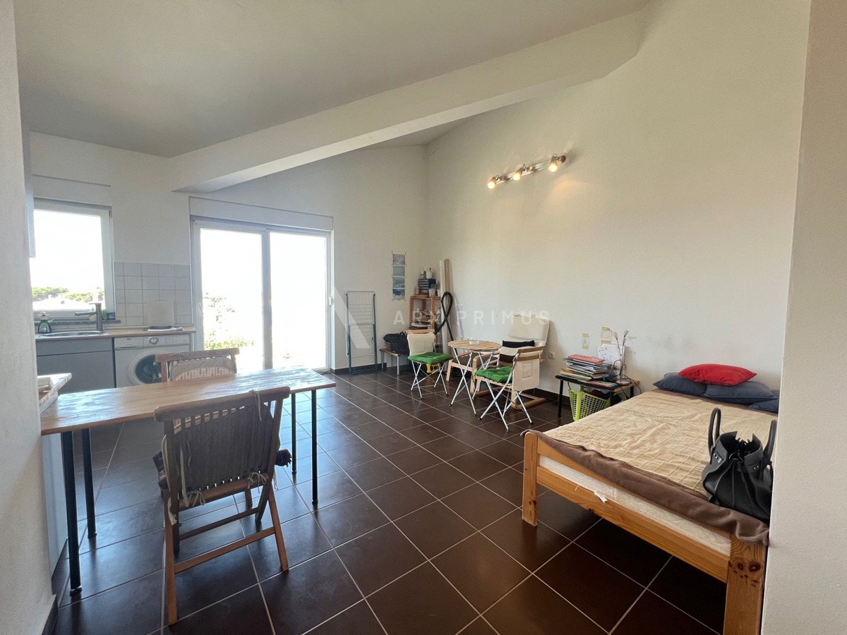 Stan s prekrasnim pogledom u Novigradu