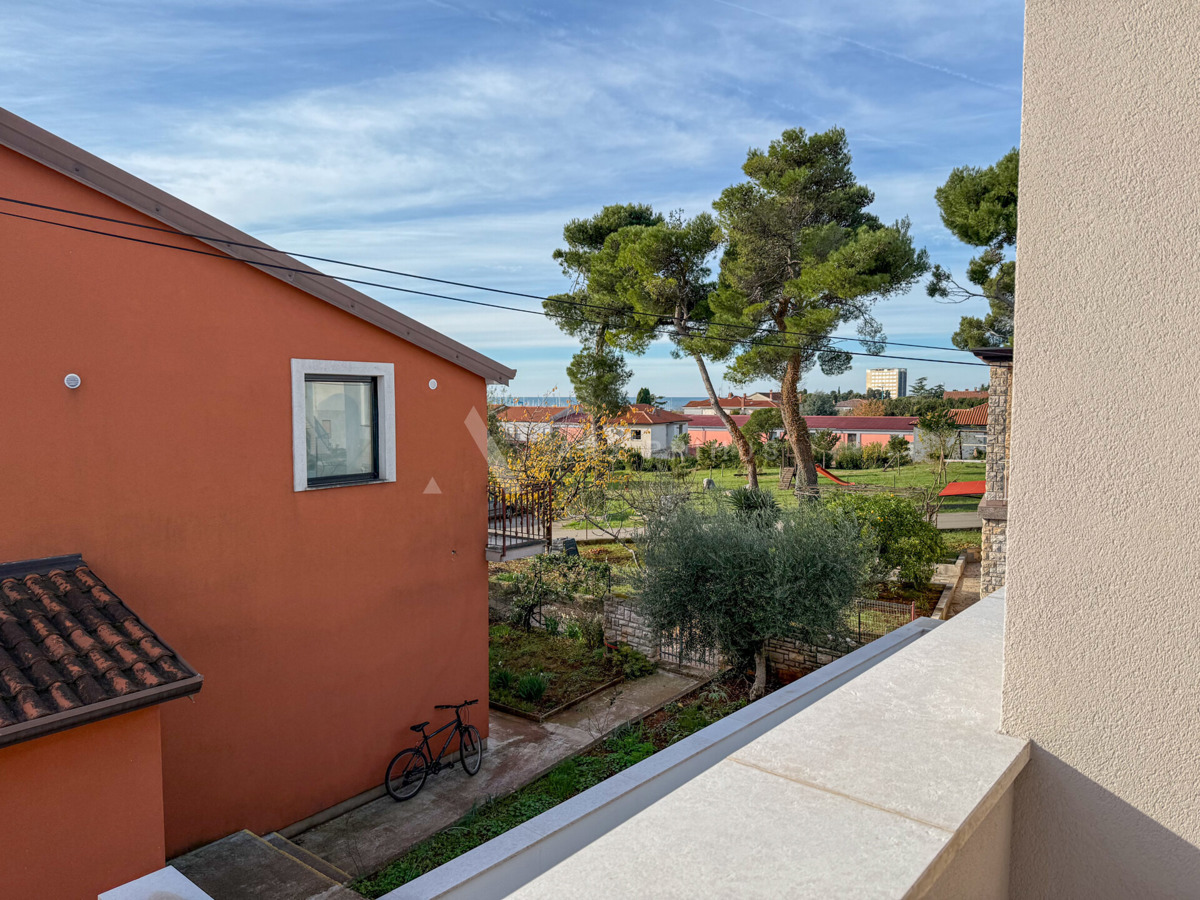 Casa bifamiliare in posizione privilegiata, Punta, Umago