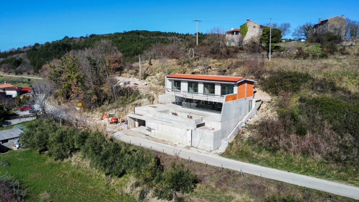 Villa moderna, Krasica, Buje