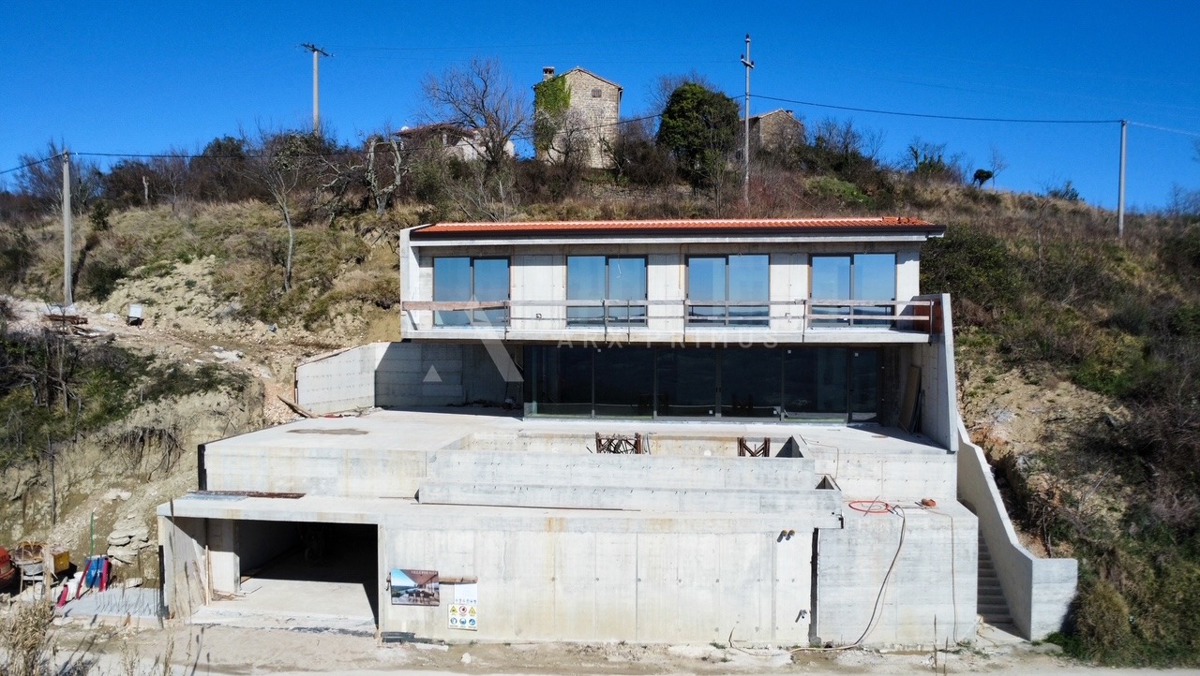 Villa moderna, Krasica, Buje