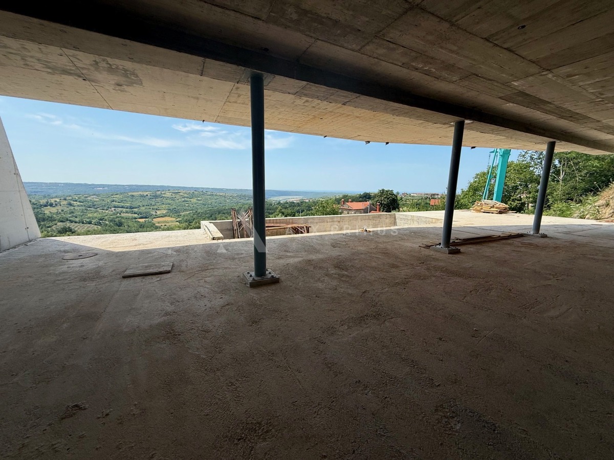 Moderna vila, Krasica, Buje