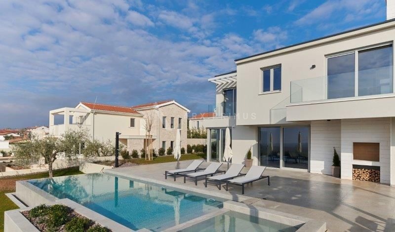 Prekrasna vila sa otvorenim pogledom