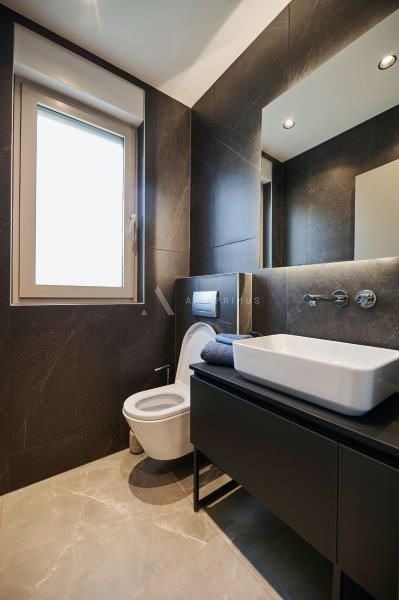 Prekrasna vila sa otvorenim pogledom