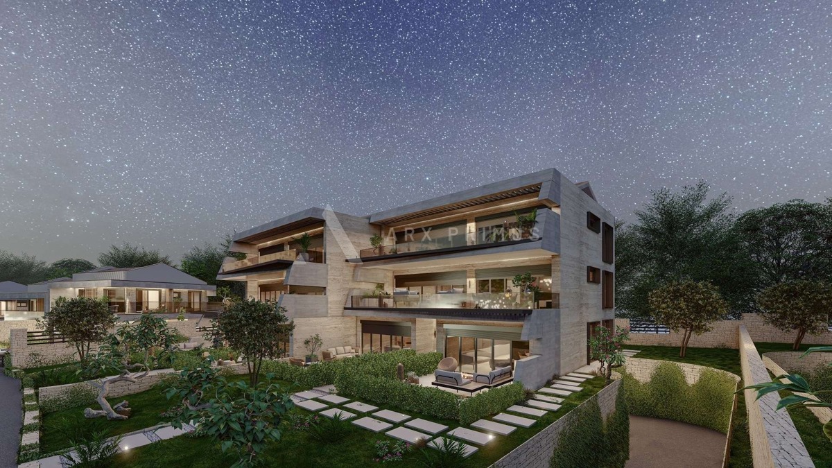 Stan na prekrasnoj lokaciji s pogledom na more, Umag