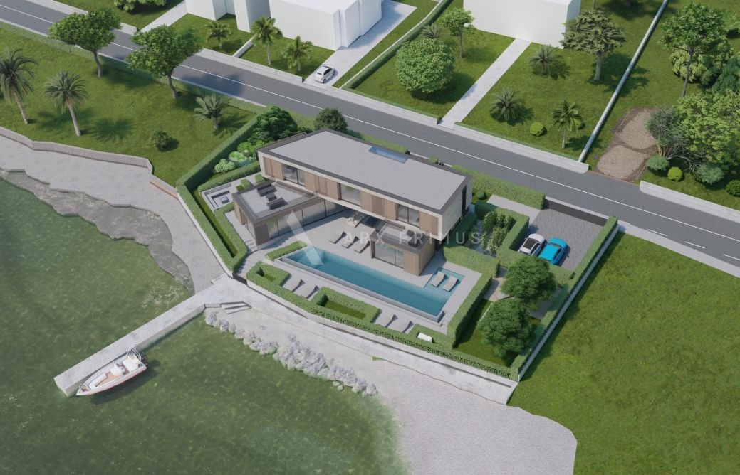 Jedinstvena parcela 1.red do mora sa projektom luksuzne vile