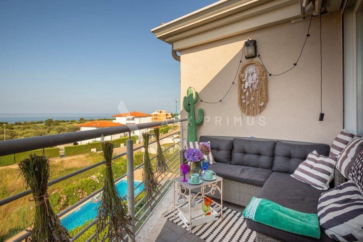 Appartamento con piscina e vista sul mare aperto, Zambratija, Umago