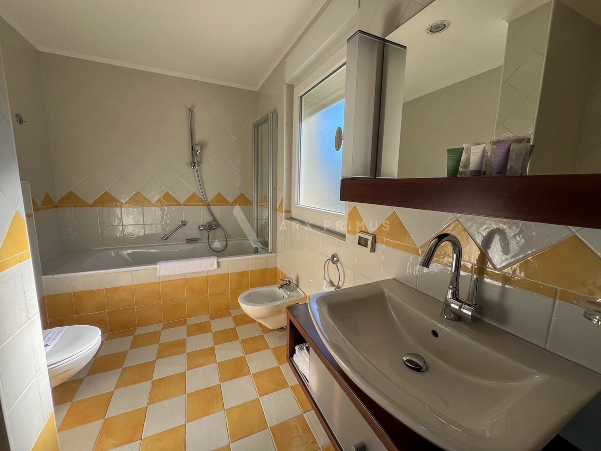 Appartamento in posizione esclusiva, Crveni Vrh, Umago