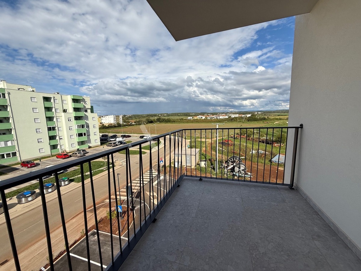 Dvosobni stan na super lokaciji u Umagu