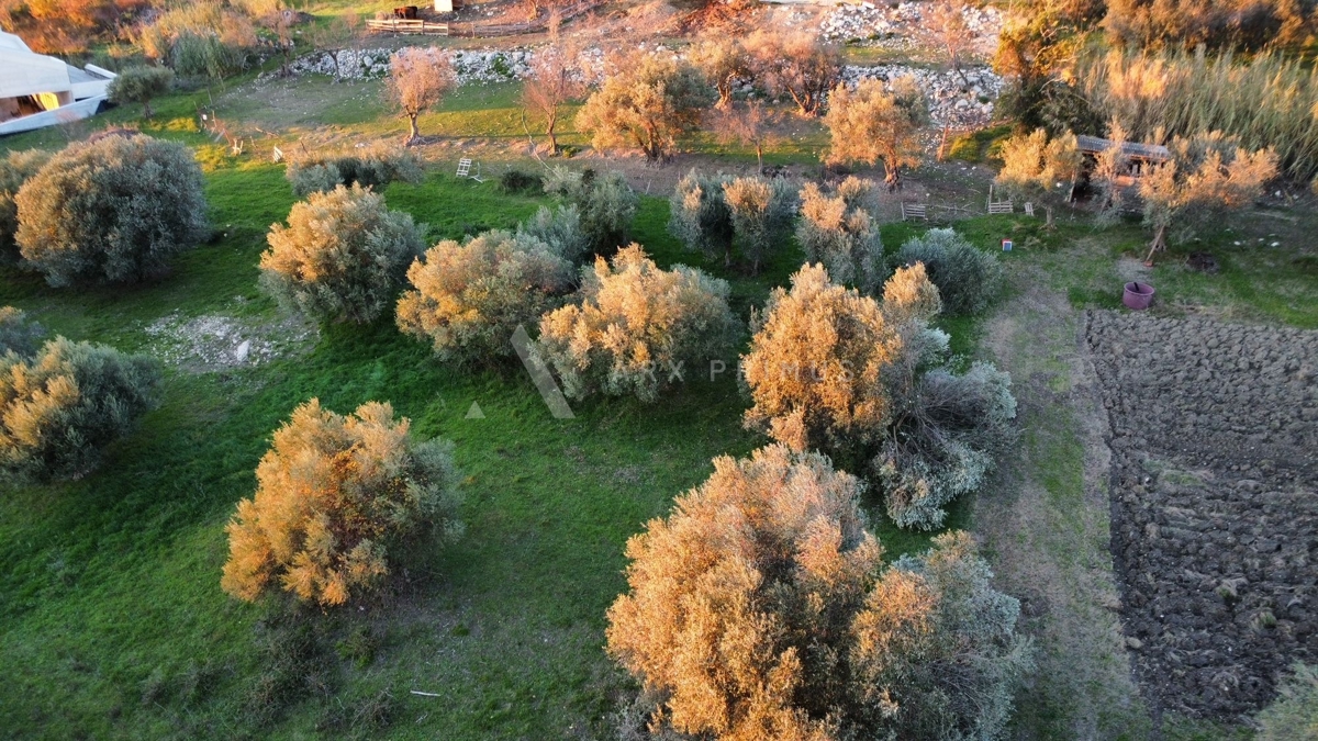 Terreno edificabile con bella vista aperta