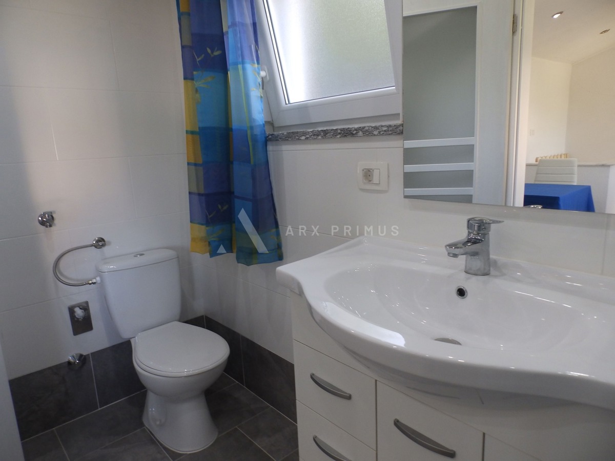 Prizemna kuća sa pogledom na more u Gadarima