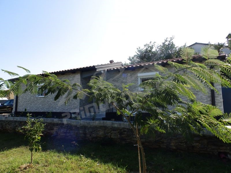 Casa al piano terra con vista mare a Gadari