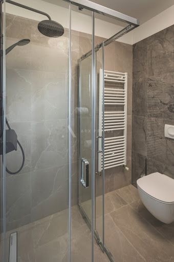 Vila visoke kvalitete na prekrasnoj poziciji, Umag