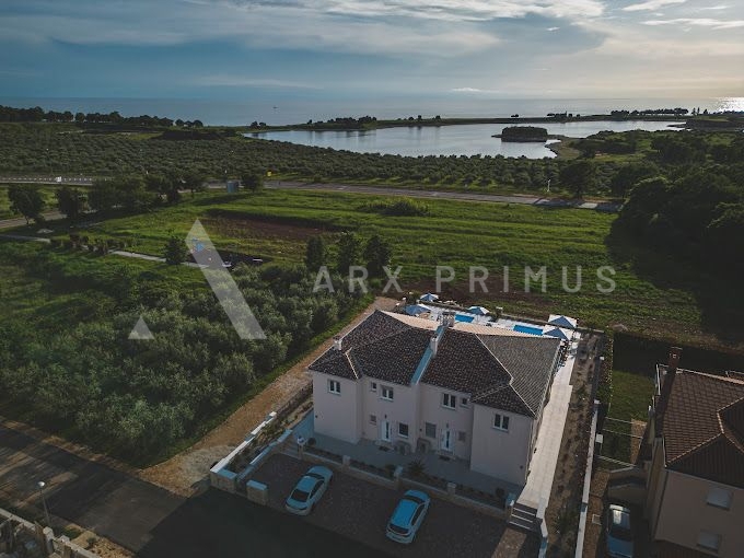 Villa di alta qualità in una splendida posizione, Umago