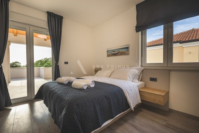 Vila visoke kvalitete na prekrasnoj poziciji, Umag