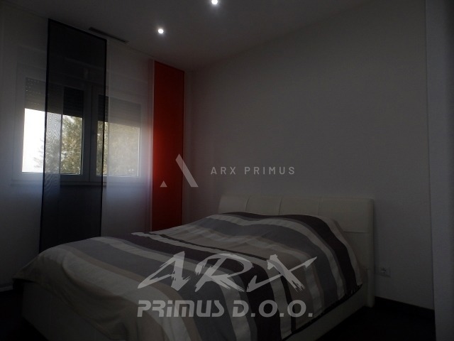 Moderna vila s bazenom, Umag, Istra