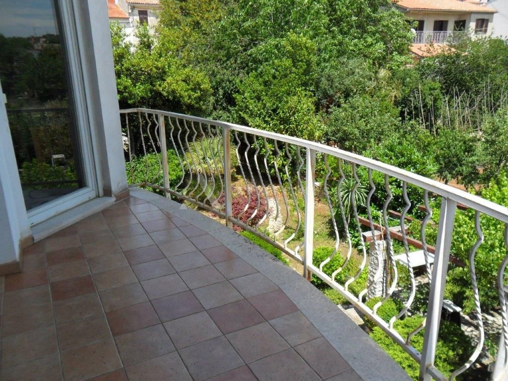 Zgrada u Puli na odličnoj lokaciji