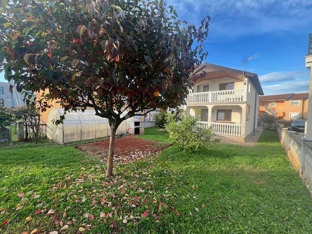 Samostojeća kuća na mirnoj lokaciji, Finida, Umag