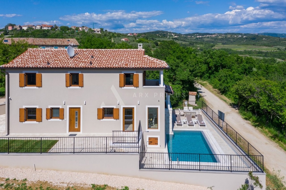 Villa con piscina e vista panoramica – zona di Buie