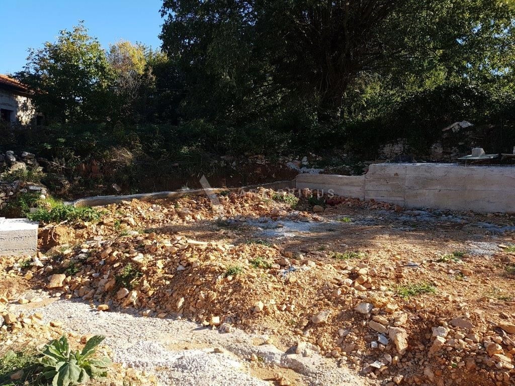 Građevinsko zemljište za dvije kamene vile za ekskluzivni turizam