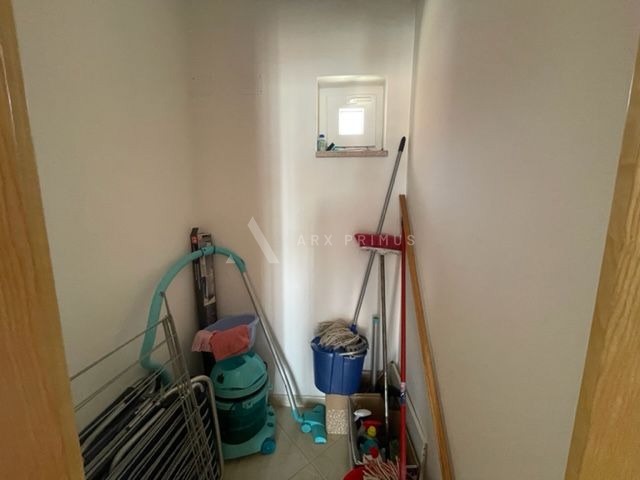 Stan u centru grada sa pogledom na more