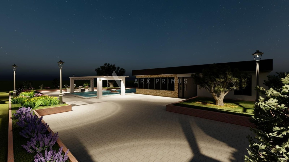 Kuća u blizini mora za rekonstrukciju, Petrčane, Zadar