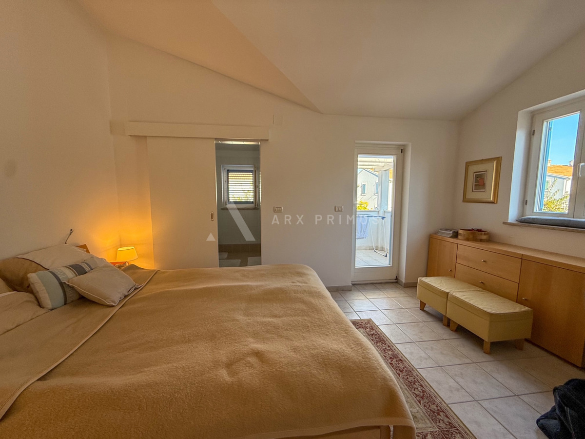 Dvojna kuća u Bašaniji – 350 m od mora