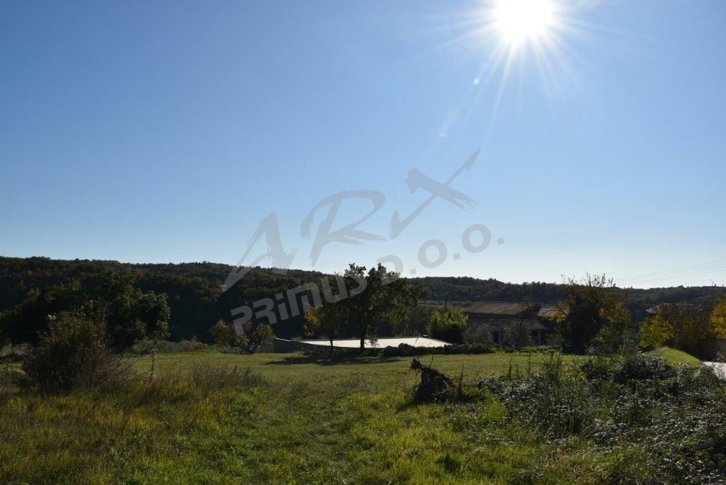 Terreno edificabile a Oskoruš, Buje