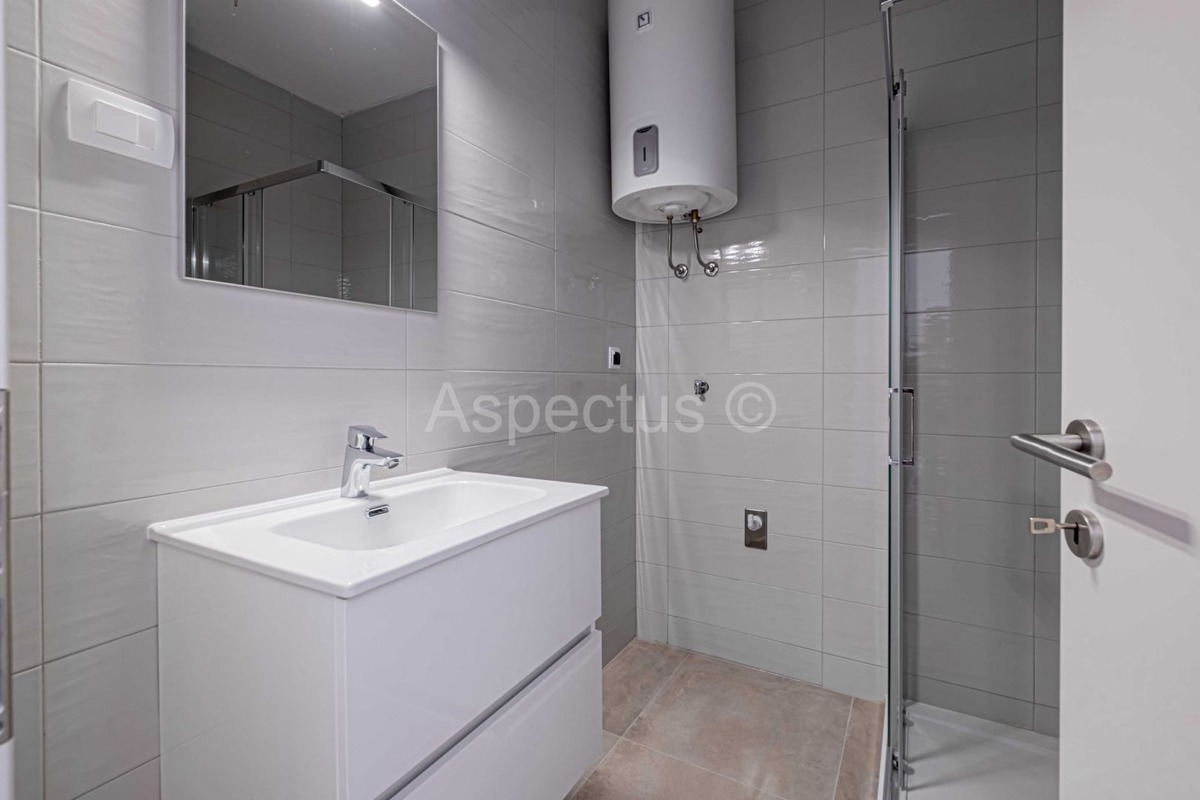 Appartamento al 1° piano, due camere da letto, Medolino, Istria