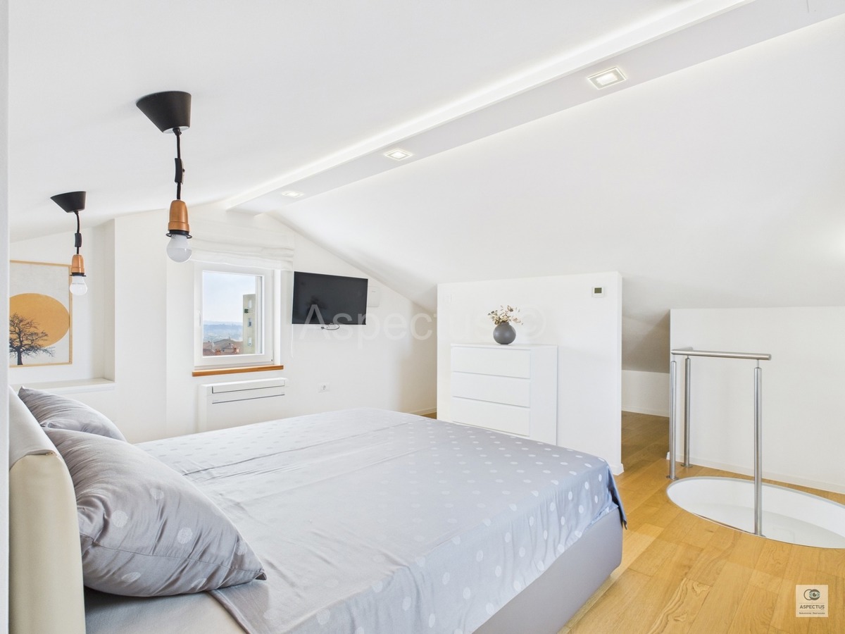 Appartamento a Pola, arredato, pronto per essere abitato, Pola, Kaštanjer