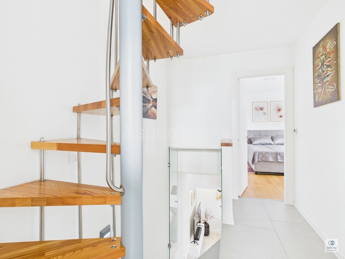 Appartamento a Pola, arredato, pronto per essere abitato, Pola, Kaštanjer