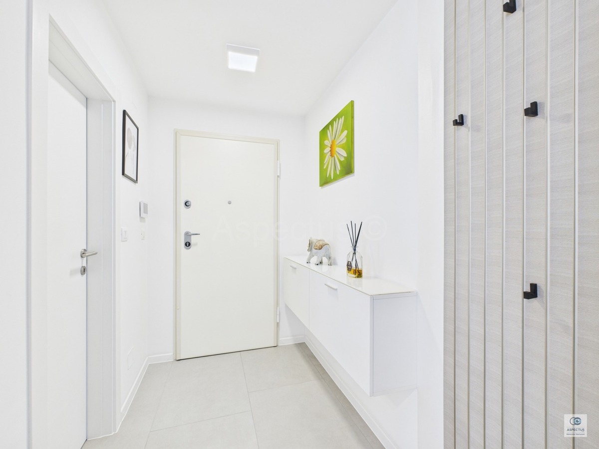 Appartamento a Pola, arredato, pronto per essere abitato, Pola, Kaštanjer