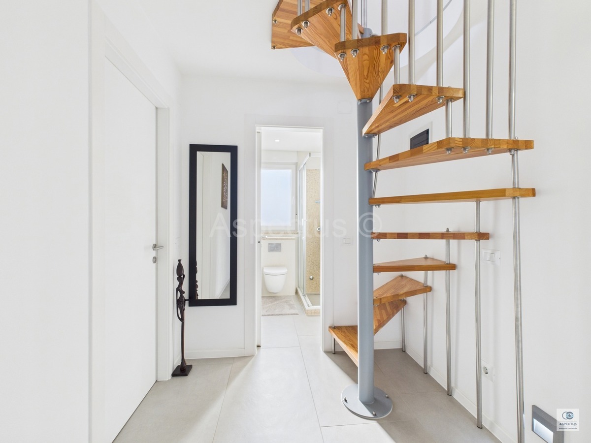 Appartamento a Pola, arredato, pronto per essere abitato, Pola, Kaštanjer