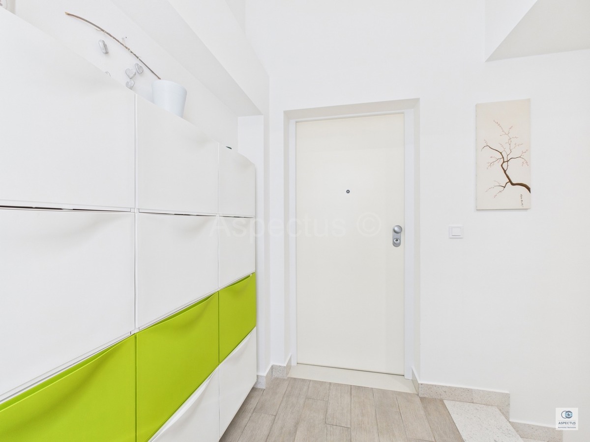 Appartamento a Pola, arredato, pronto per essere abitato, Pola, Kaštanjer