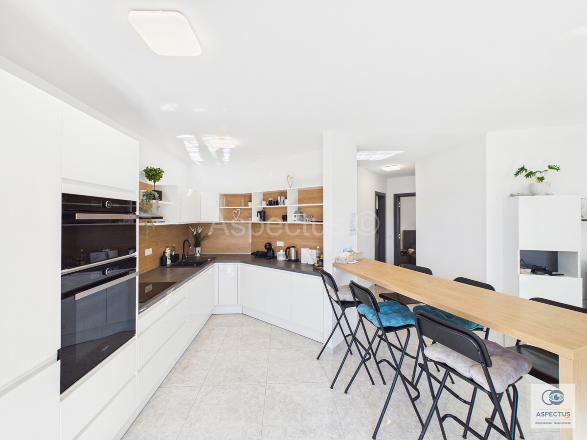 Appartamento di lusso in prima fila sul mare - Pješčana Uvala, Medulin, Pola