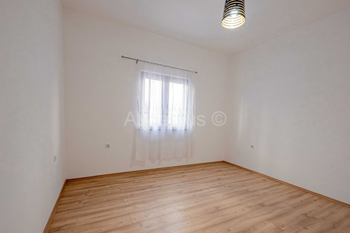 Prizemna kuća u Vodnjanu 200m od centra, Istra