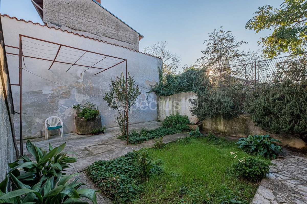 Prizemna kuća u Vodnjanu 200m od centra, Istra