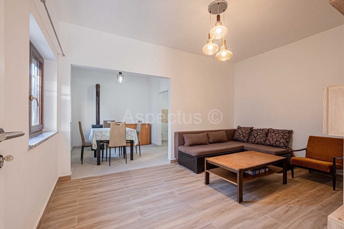 Prizemna kuća u Vodnjanu 200m od centra, Istra